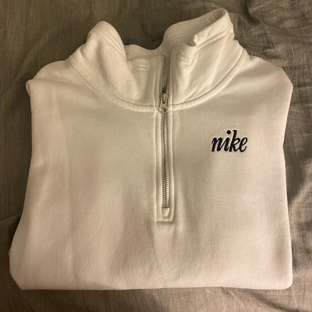 Nike sweatshirt